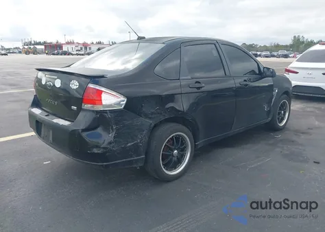 2008 Ford Focus Se/Ses z USA, uszkodzony, nr VIN 1FAHP35N58W216526